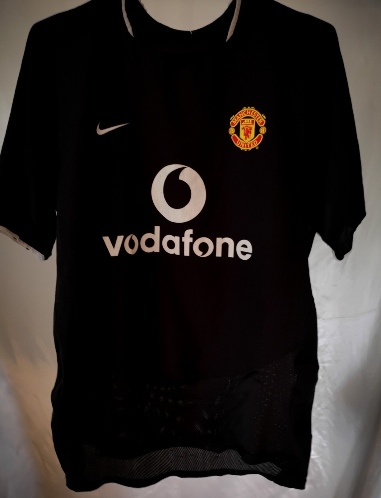 NIKE マンチェスターU ロイ・キーン 16番ユニフォーム黒 vodafone NIKE マンチェスターU ロイ・キーン 16番ユニフォーム黒