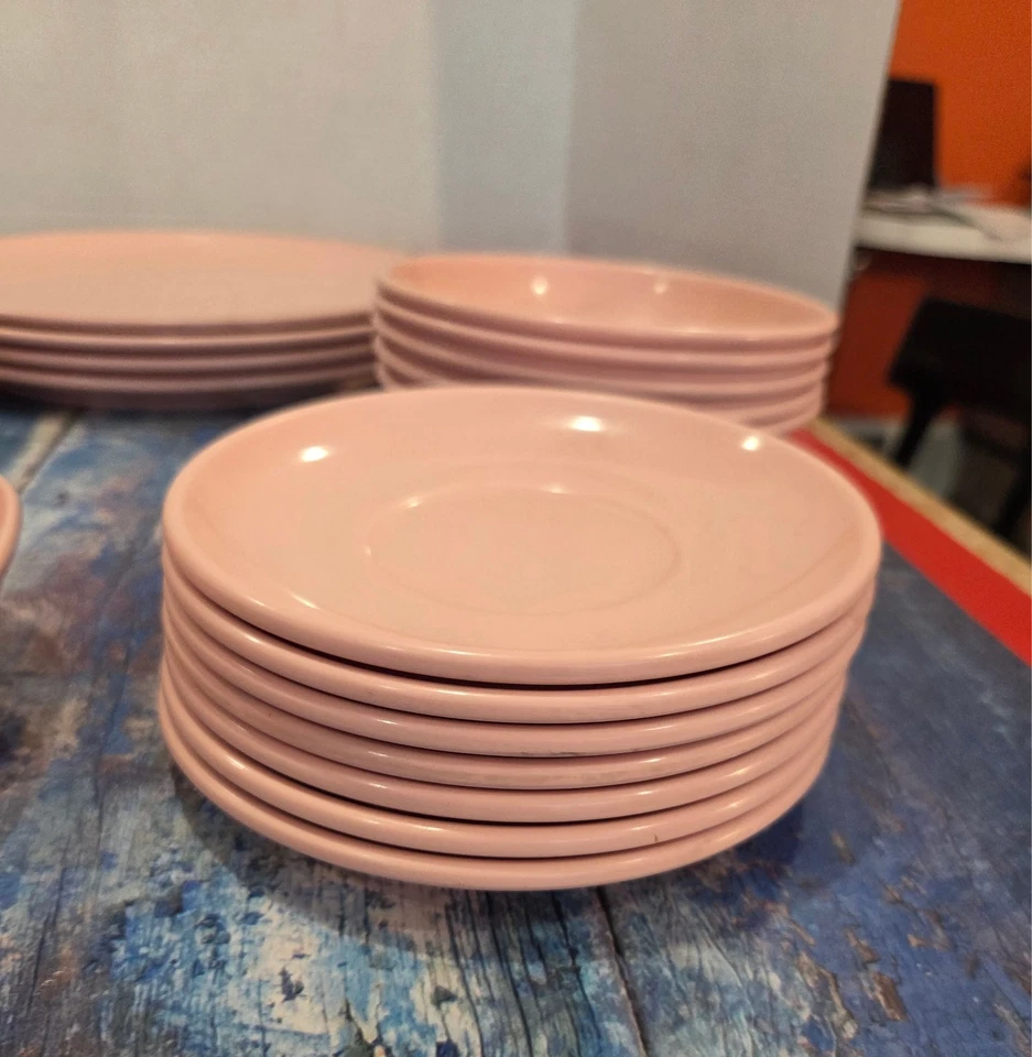 De Colección ImperialWare EE. UU. Melamina Rosa Juego de 25 - 4 Platos 8 Platos de Mantequilla 5 Cuencos+ Foto 2 de 4