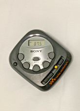Sony Walkman SRF-M35 Portable Pocket AM FM Radio TESTED AND WORKING