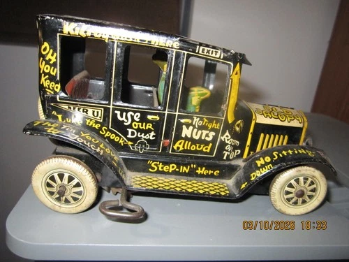 Vintage Marx Tin Litho Wind Up Mechanical Old Jalopy Sedan W Key Tested & Works