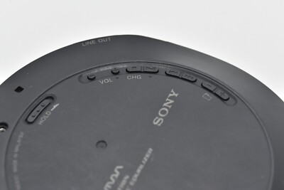 【ジャンク】SONY CD WALKMAN D-NE830 SONY D-NE830 CD Walkman Portable CD Player MP3 silver tested