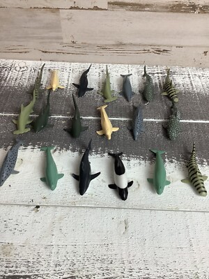 Sea World Shark Tube Of Toy Sharks Plus Extra Creatures