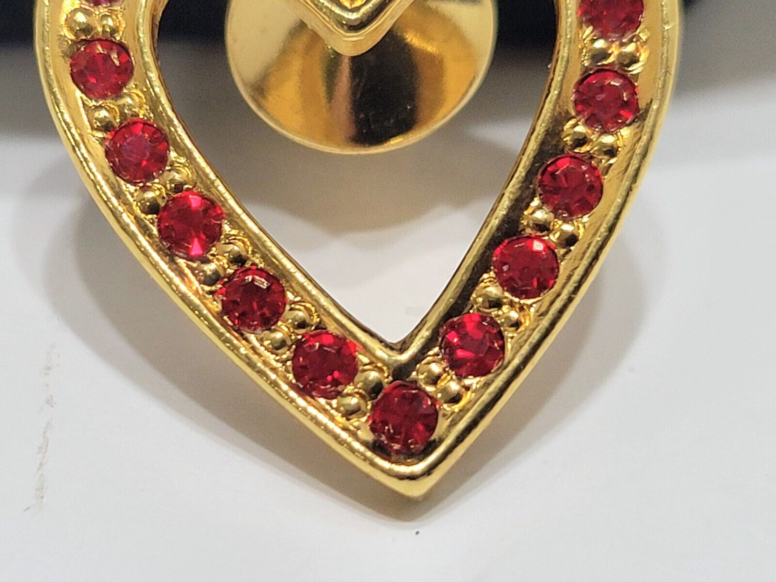 Vintage Avon Heart Brooch with Red Sparkly Rhines… - image 4