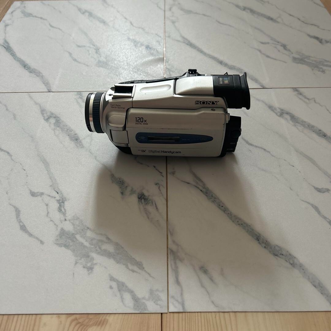 SONY デジタルハンディカム DCR-TRV18K Sony Handycam DCR-TRV18K Mini DV Digital Video Camcorder