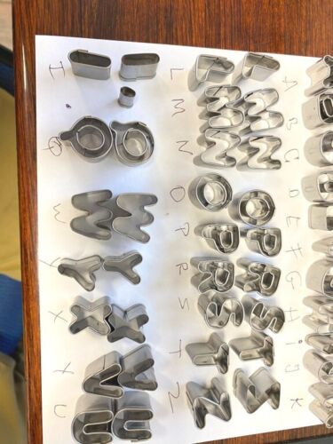Cutters/ Assorted Cookie Cutters Set of 74 Pieces - Picture 4 of 11
