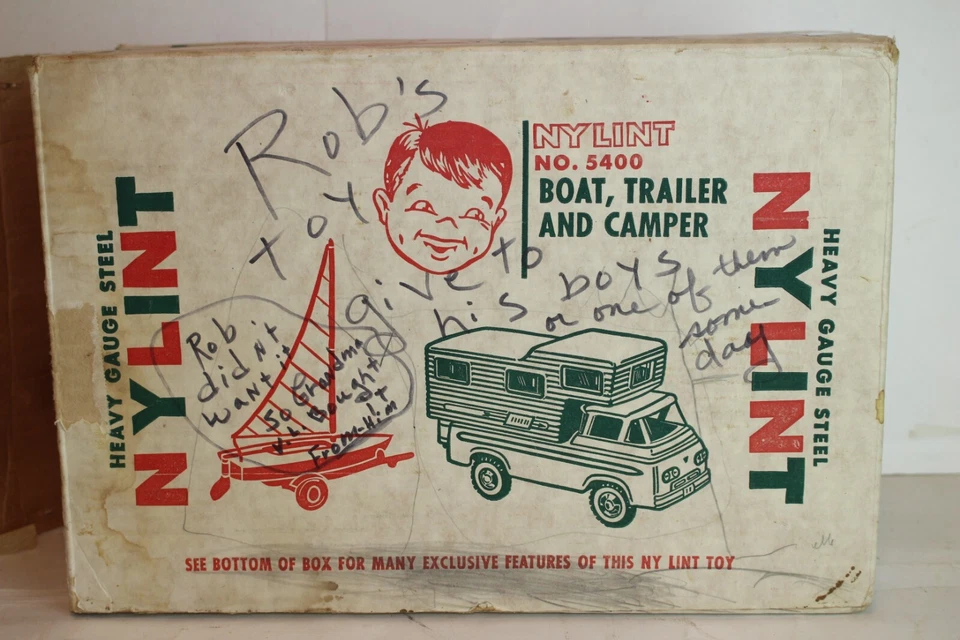 Camión cámper Ford Econoline Nylint #5400 con velero, caja original, leer Foto 3 de 4