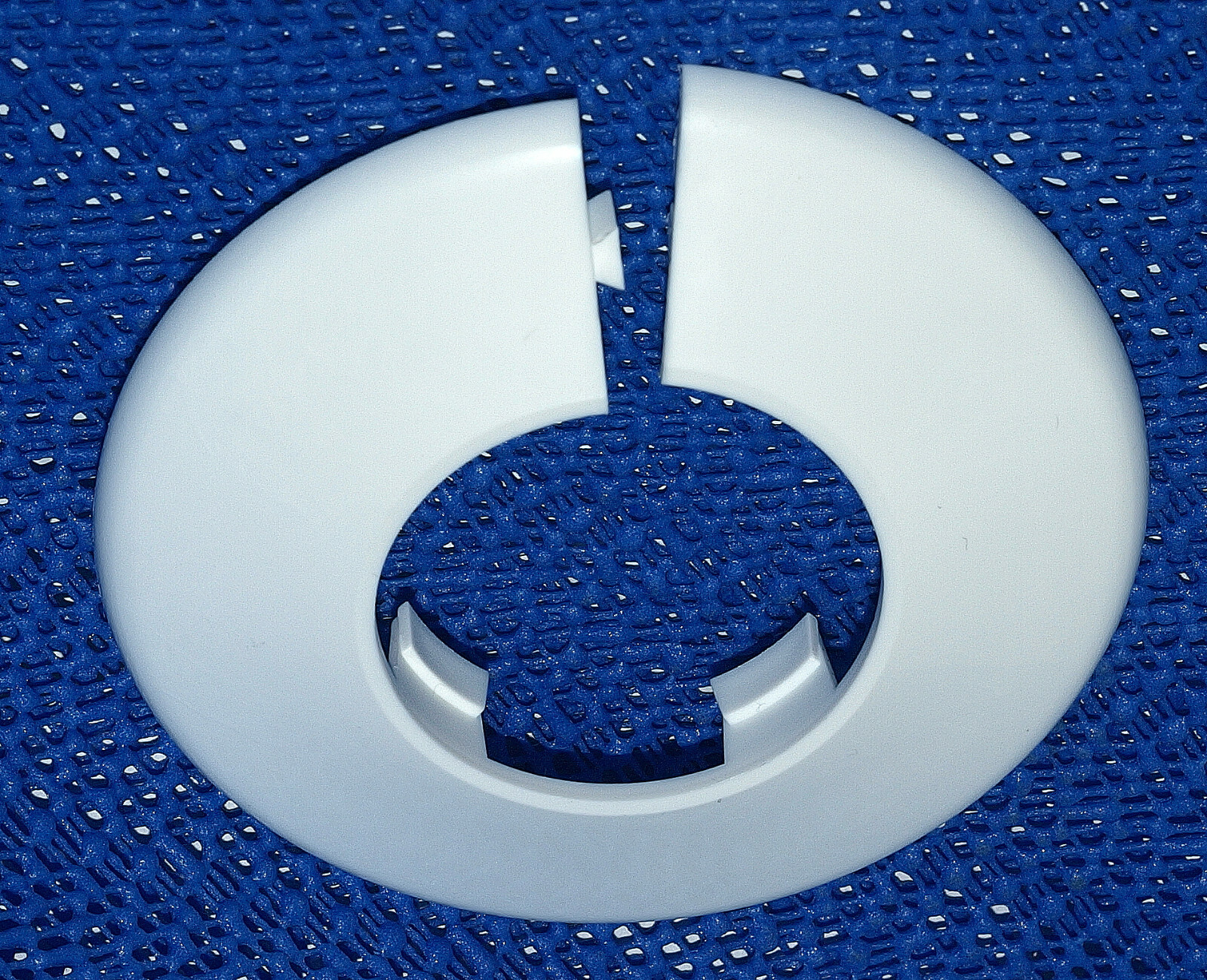 42mm snap on Pipe Collar  white plastic with 43mm internal diameter ,  Talon