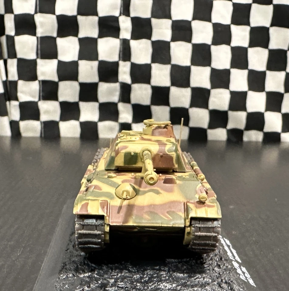 Tanque Altaya Pz.Bef.Wg Panther V Ausf.G -116 Pz. Div., Alemania 1945- 1:72 con estuche Foto 4 de 4