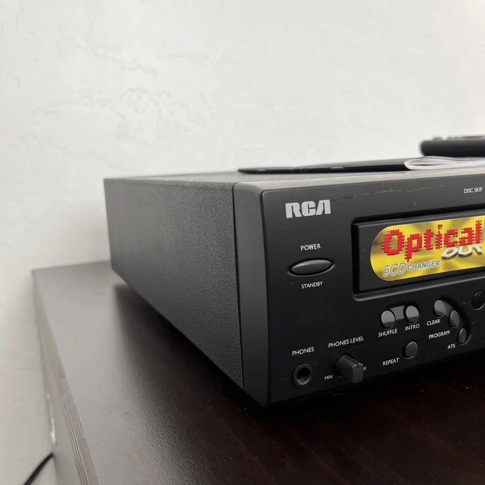 RCA Model RP-8070D Five Disc Carousel CD Changer Working w/remote & manual - Image 2 of 4