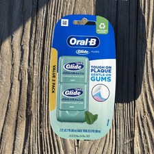 Glide Oral B Pro health Comfort Plus Dental Floss Mint 43.7YD OLD Version 2pk