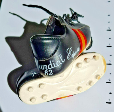 vtg 1982 Football World Cup Spain mini cleats charm Adidas Copa Mundial