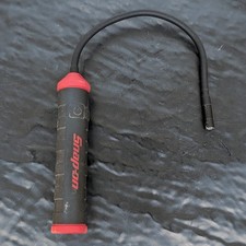 Snap-on Ecspj002 Led Bendable Work Light Rechargeable 60 Lumen Red Mechanic Snap-on Ecspj002 Led Bendable Work Light Rechargeable 60 Lumen Red Mechanic
