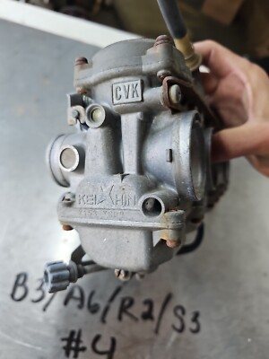 1986 86 KAWASAKI ZX 600 ZX6 CARBURETOR CARB ASSEMBLY V153 | eBay