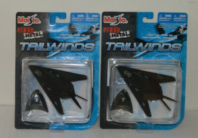 (2) Maisto Tailwinds F-117 Nighthawk