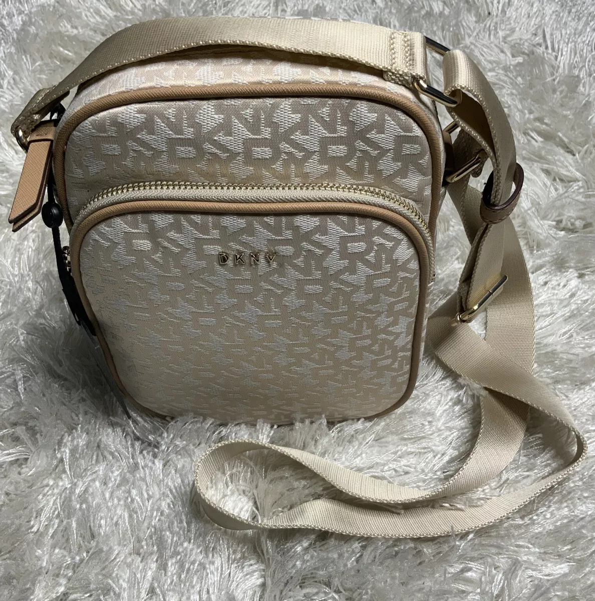 DKNY Women Beige Gigi Flight Crossbody Bag Signature Logo NWT MSRP