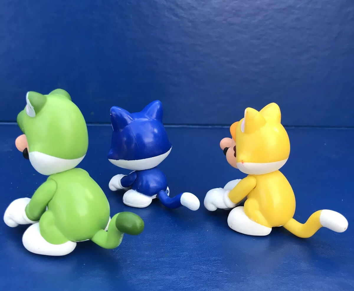 Jakks Nintendo Super Mario 2.5” Cat Mario + Cat Luigi + Cat Jakks Nintendo Super Mario 2.5” Cat Mario + Cat Luigi + Cat