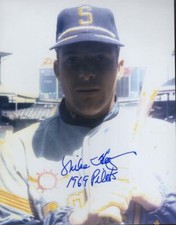 MIKE HEGAN 1969 PILOTS SIGNED AUTOGRAPHED   8X10 PHOTO W/ COA