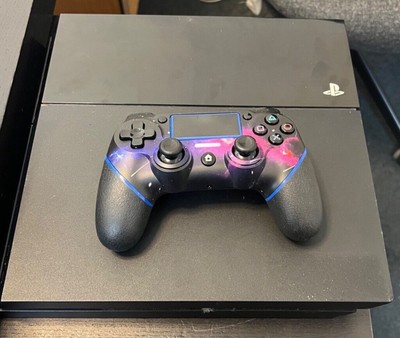 PlayStation 4 Konsole mit Controller, gebraucht, guter funktionsfähiger Zustand NN