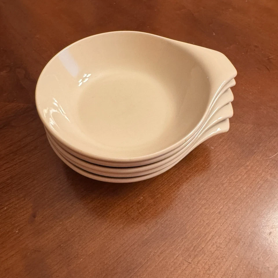 Lugged Soup Bowl Russel Wright Linen Creme by Oneida - Image 2 of 4