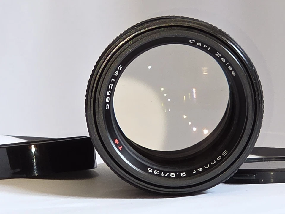 *Very Good* Contax Carl Zeiss Sonnar T 135mm F/2.8 MMG MF For CY Mount Lens - Image 2 of 4