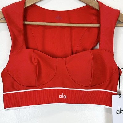 NWT Alo Yoga Airlift Alignment Bra Bright Red Size M W9824R Studio
