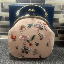 Vintage ART Clutch Purse CHINESE SILK Suzhou Embroidery Floral bag