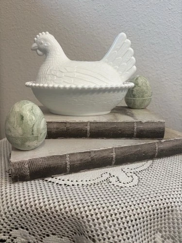 Vintage Indiana Glass white milk glass hen on nest candy dish.
