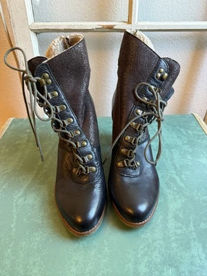 Botines de cuero marrón oscuro con cordones y tacón renacentista Cottagecore 10 - Imagen 1 de 4