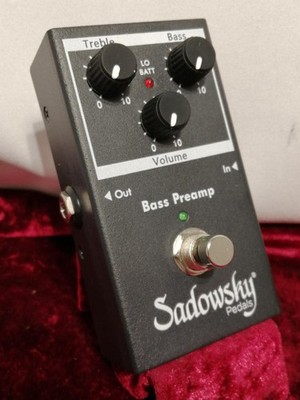 SADOWSKY SBP-2 V2 Bass-Vorverstärker-Pedal Aktiv/Passiv Lautstärke Höhen Bäss...