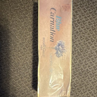 Roger & Gallet Blue Carnation Savons de Toilette Floral Body Bar Soap Women