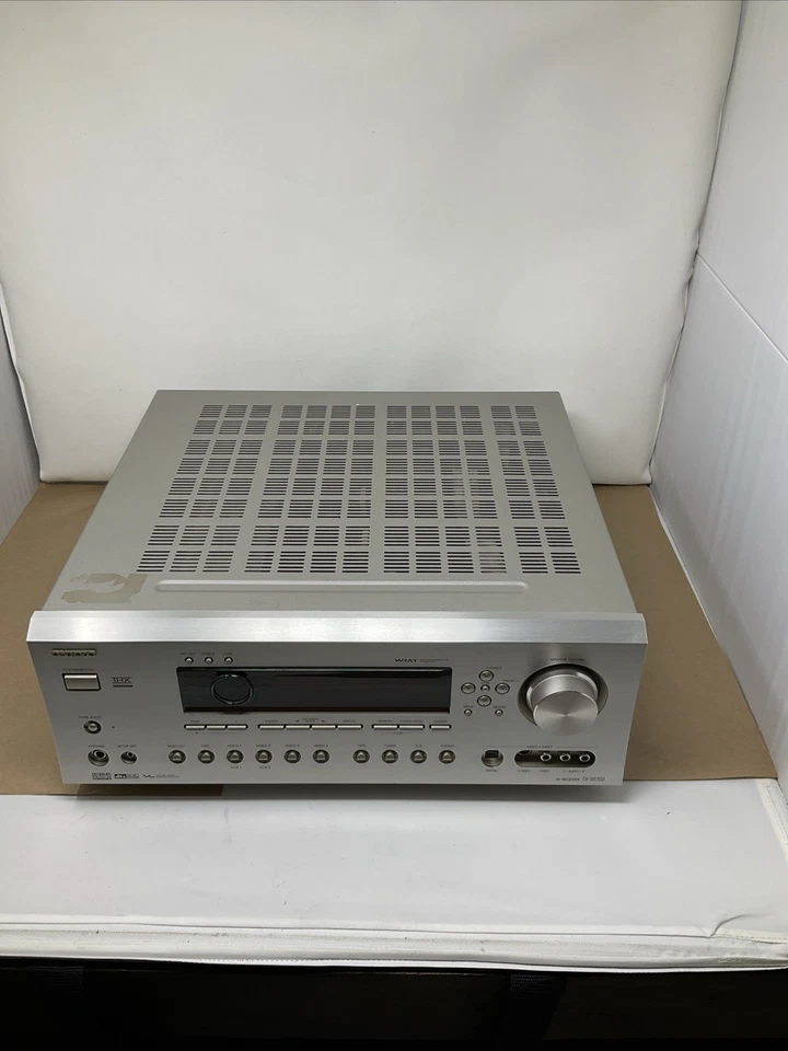 ONKYO TX-SR702  7.1 Channel Home Theater Surround Sound  AV Receiver-No Remote - Image 2 of 4