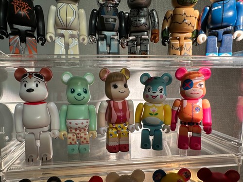 BEARBRICK 100% Choice your Bearbricks Lot of various SET Medicom Toy Figure RARE - Picture 5 of 9