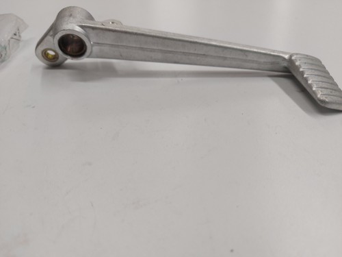 MOTO CAGIVA FRECCIA 125 PEDALE FRENO POSTERIORE NUOVA REAR BRAKE PEDAL - Foto 3 di 3