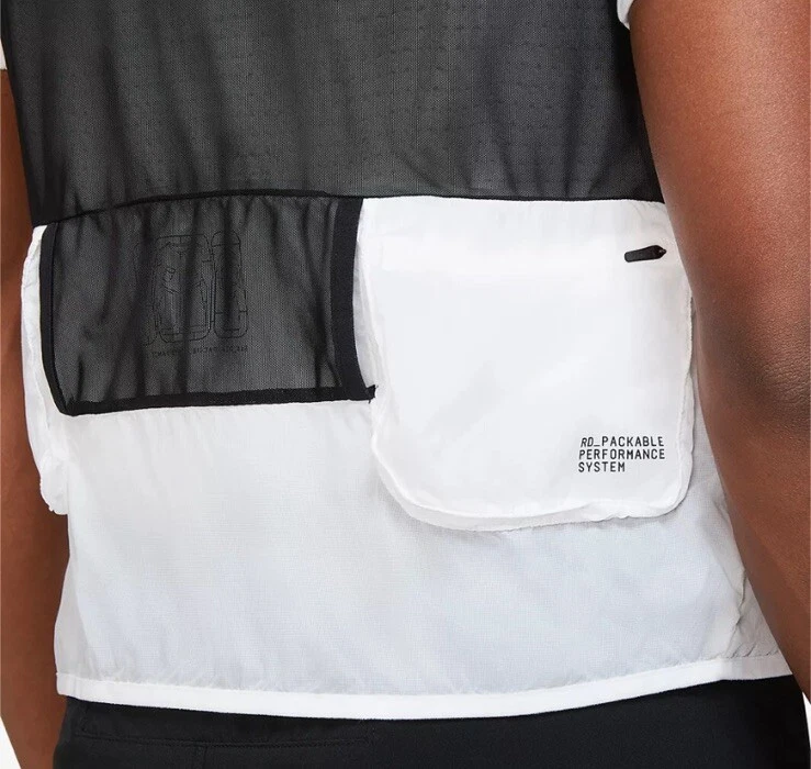 Nike Men's Run Division Pinnacle Lightweight Running Gilet Vest DA1319 100 Large - Image 4 of 4