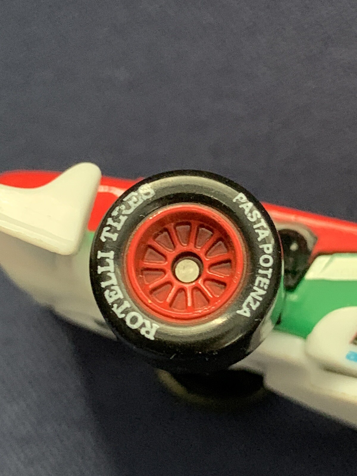 Disney Pixar Cars 2 Francesco Bernoulli Racer 1:55 Diecast World Grand Prix 
