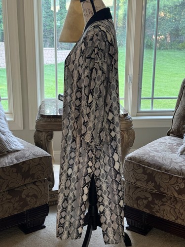 Allison Joy Black & Grey Heidi Snake Kimono Robe/ Cover-up Sz. SX/S - Picture 5 of 7