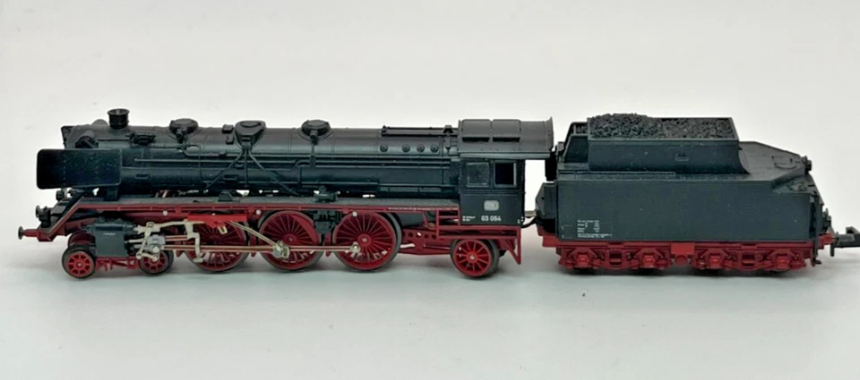 N Scale Trix BR03 Steam Locomotive With Tender Custom Wood Case - Image 4 of 4