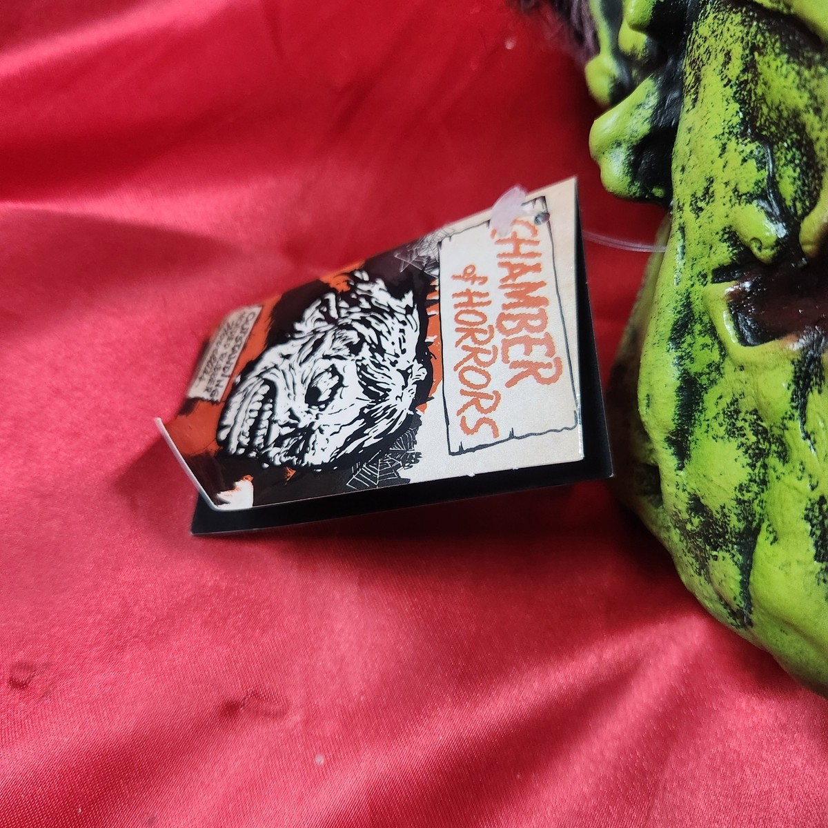 Chamber of Horrors - Shock Monster Mask -Bent TAG - Trick or Treat