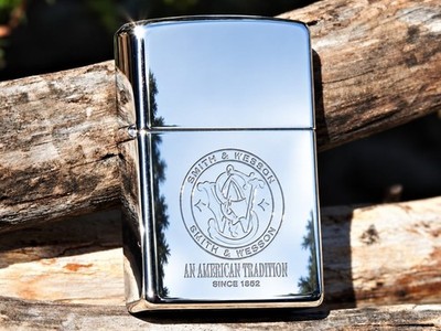 Zippo ジッポー Smith & Wesson s-l400.jpg