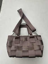 Harveys Original Seatbelt Bag Medium Bronze  Brown