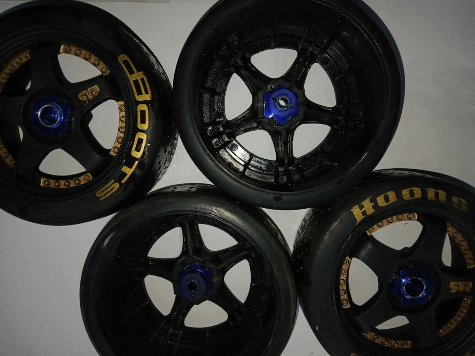 Neumáticos 1/7 dBoots Hoons 42/100 mm Gold Bltd con 2,9 Whls y 17 mm hexagonal ARA550071 x4 Foto 3 de 4