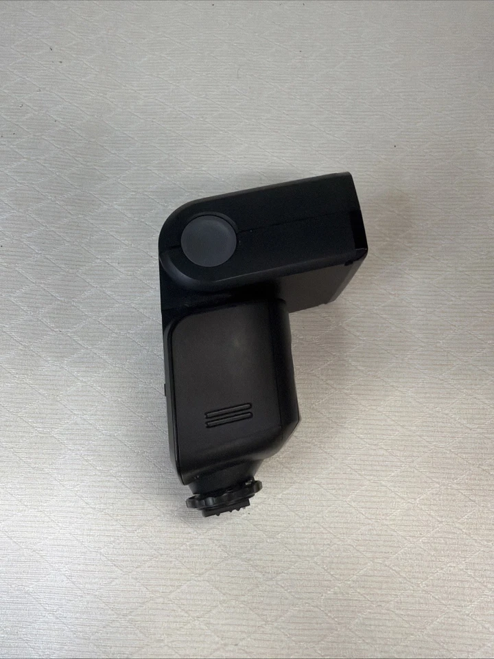 Metz Mecablitz 44 AF-1 Digital Shoe Mount Flash for Sony - Image 4 of 4