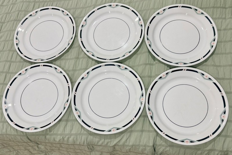 Set of 6 - Corelle Zenith dinner plates 10 1/4" - discontinued