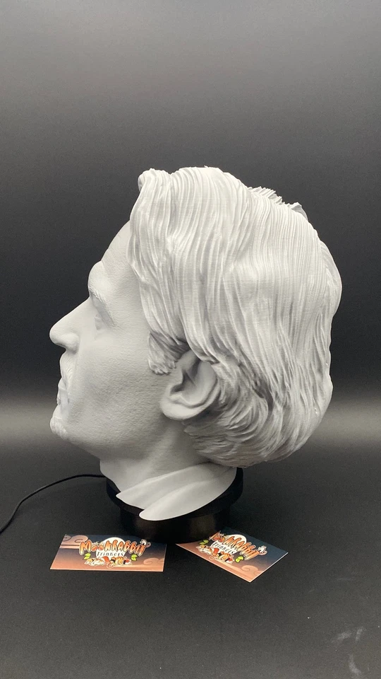 Johnny Depp Bust Headphone Stand - Pirate Jack Actor Deco - Paintable Bust Gift - Image 3 of 4