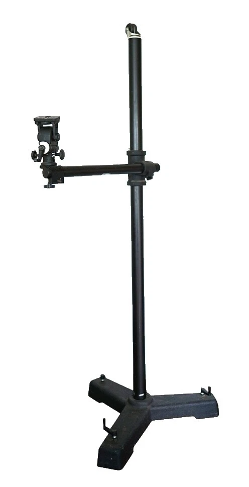 Штативы и подставки для освещения фотостудии Calumet