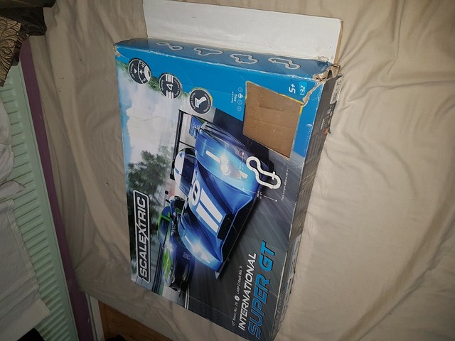 scalextric international super gt