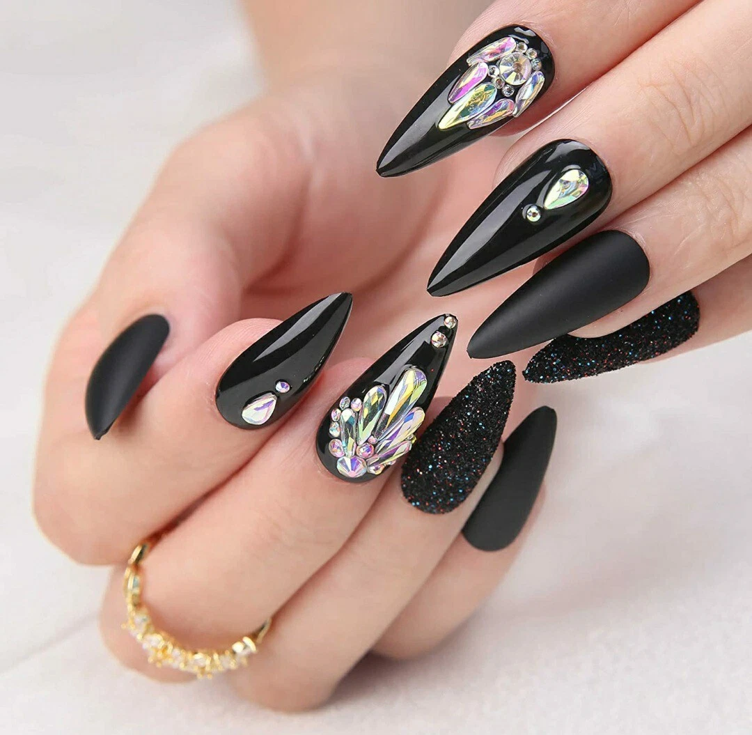 Stiletto press on sale nails