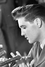 Elvis Presley addresses a press conference 4x6 photo