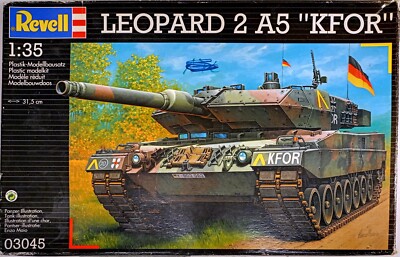 Revell 03045 Leopard 2A5 KFOR 1:35 Komplertt, einige Bauteile sind gelöst