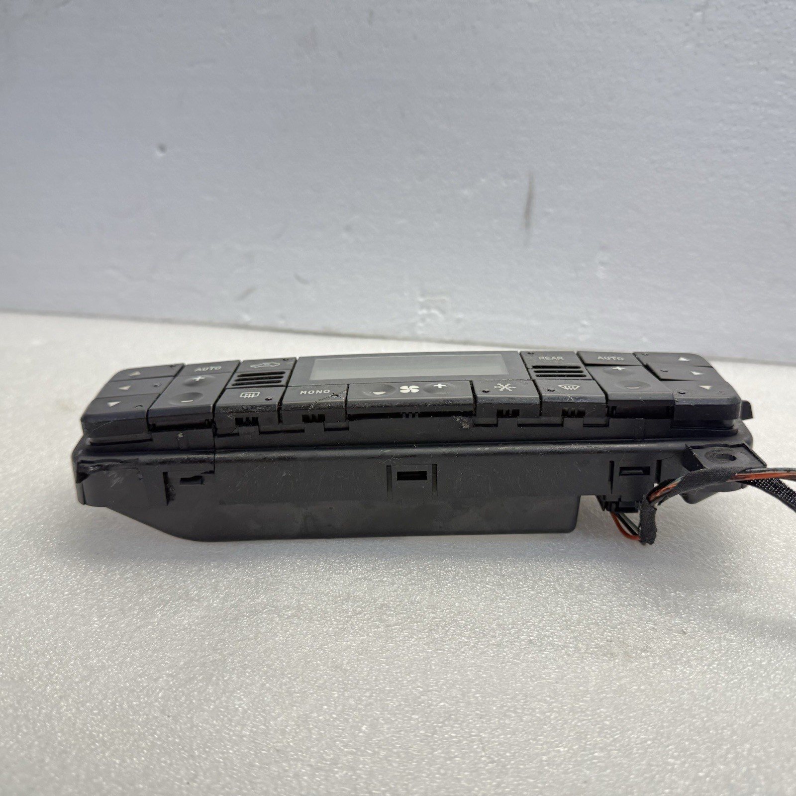 03-13 Maserati Quattroporte M139 AC A/C Heater Climate Control Switch Unit OEM